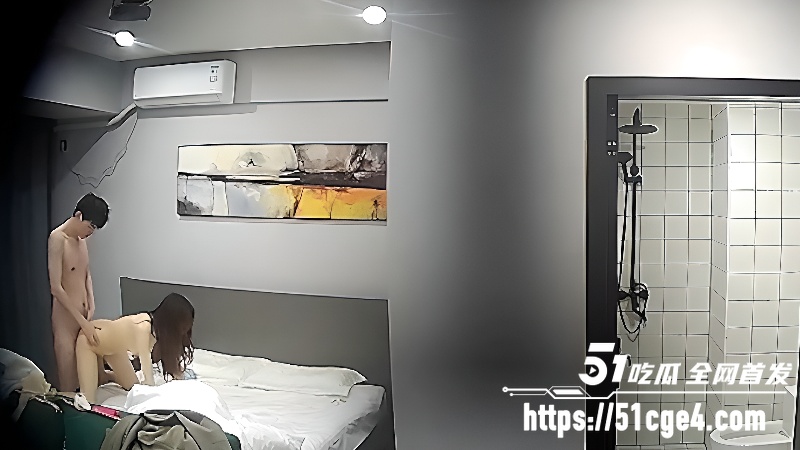 全景偷拍酒店性爱 6