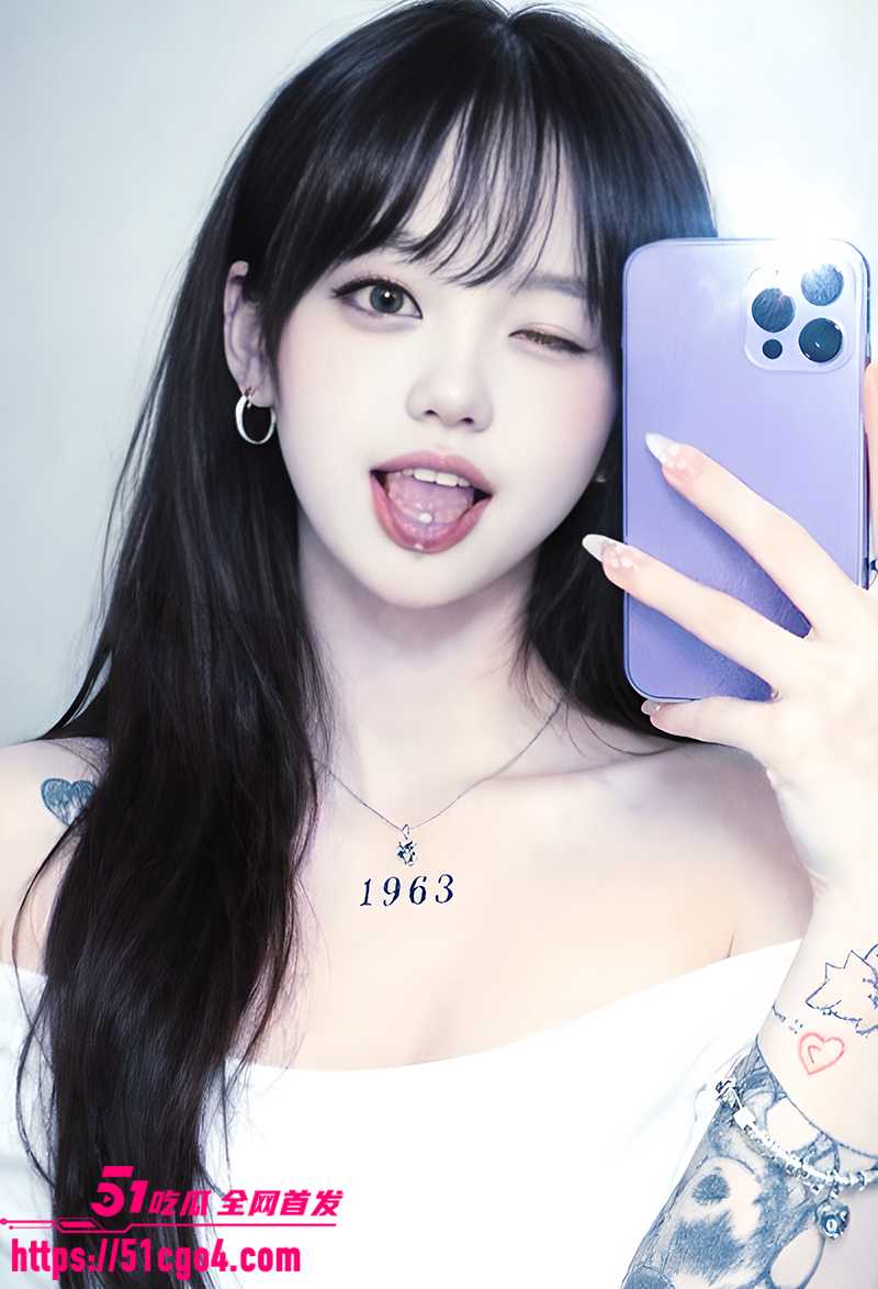 极品高颜值纹身巨乳小网红花花性爱视频流出2拷贝