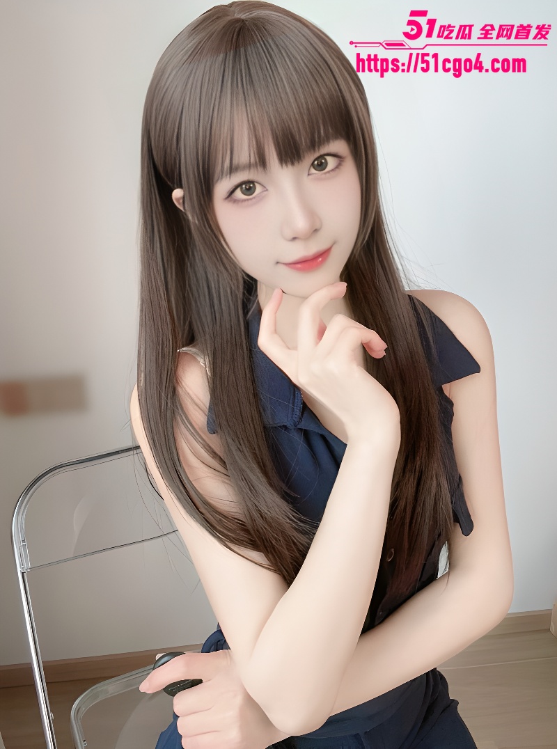 性感福利姬 布丁大法 大尺度写真 肉丝肥臀占满屏幕 玉足高抬撩拨人心！