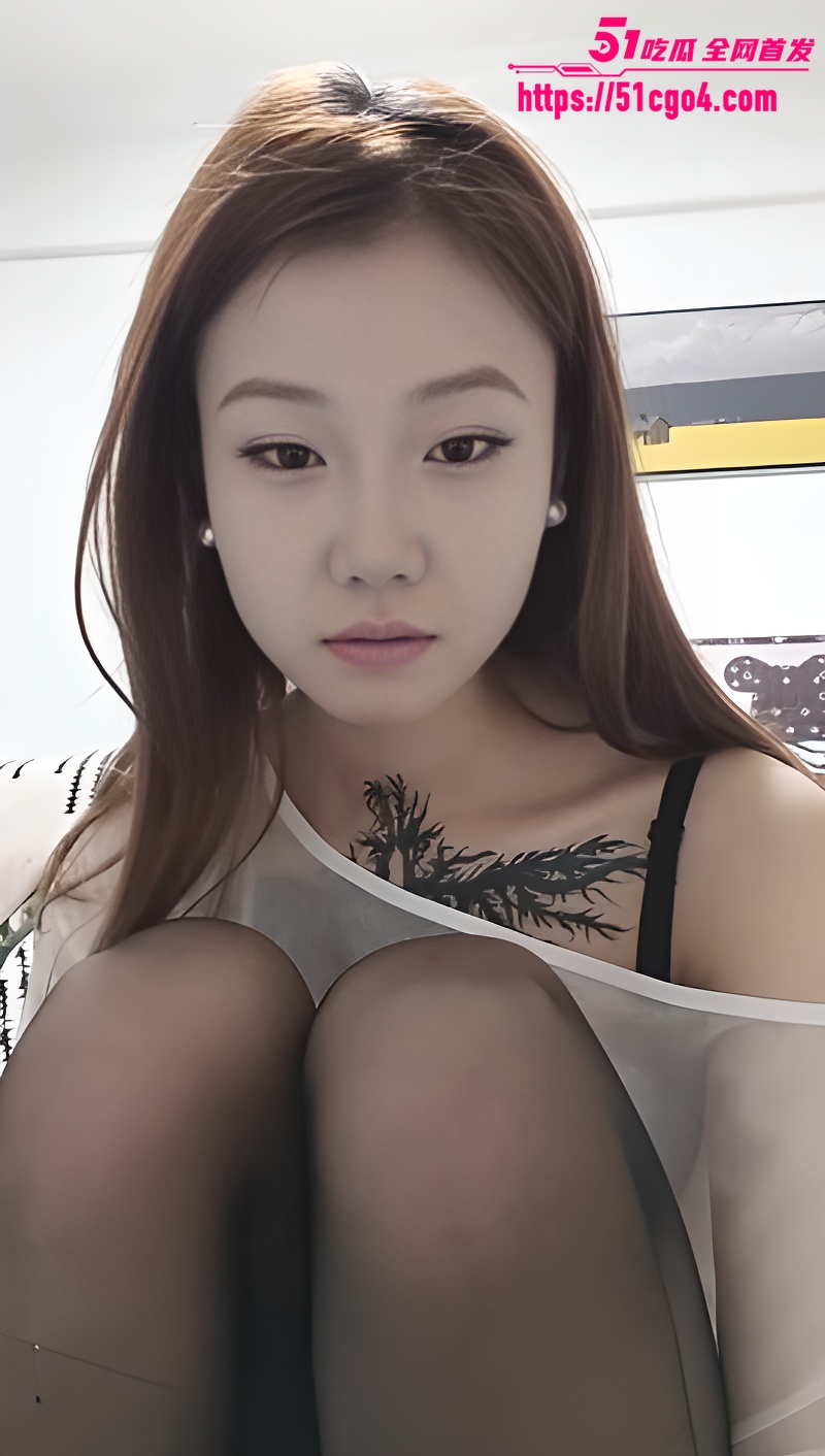 抖音纹身主播 碧梨付洁 黑丝美腿揉捏大奶 2