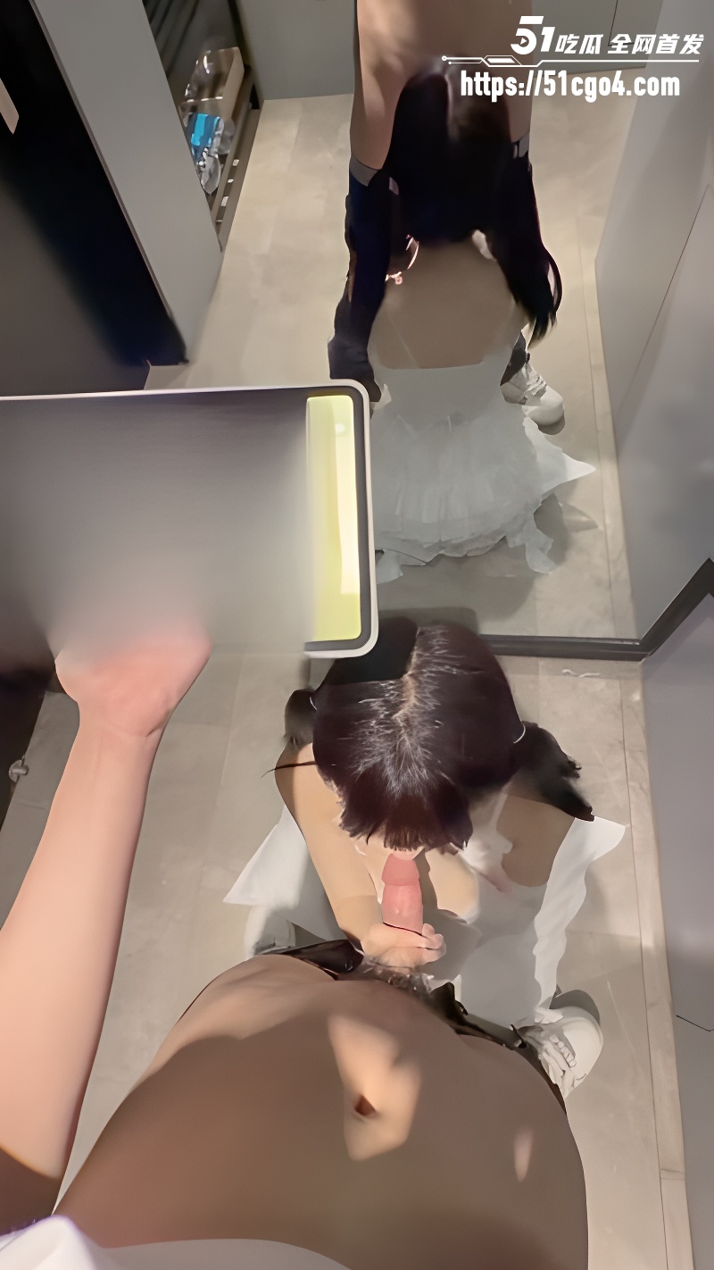 推特爆火炮王 小远ovo 第十四期 纯欲系甜美萝莉胯下侍奉 后入白虎穴娇喘销魂！