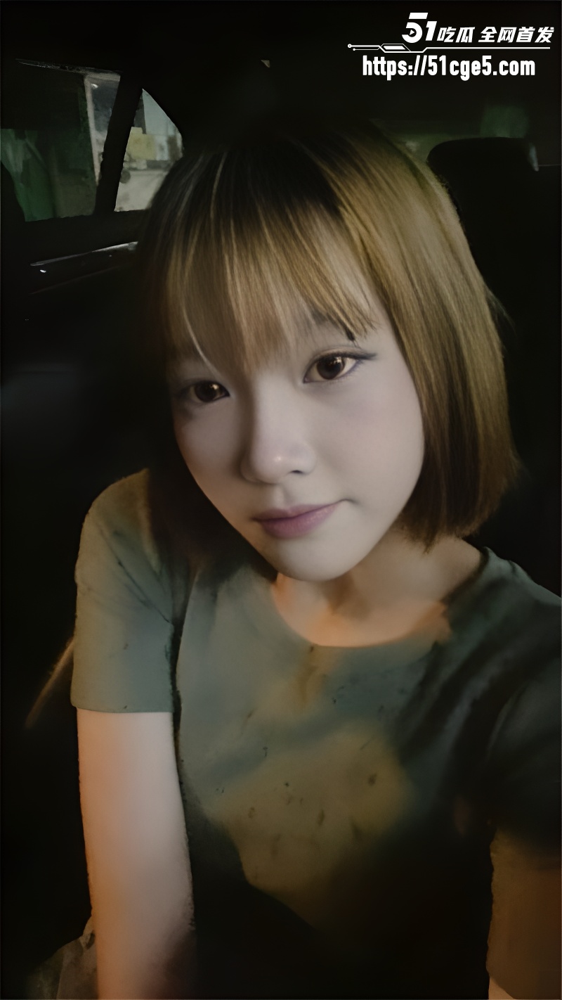 金发学生妹裸聊视频流出 反差少女全裸发骚 自慰吐舌宛如母狗