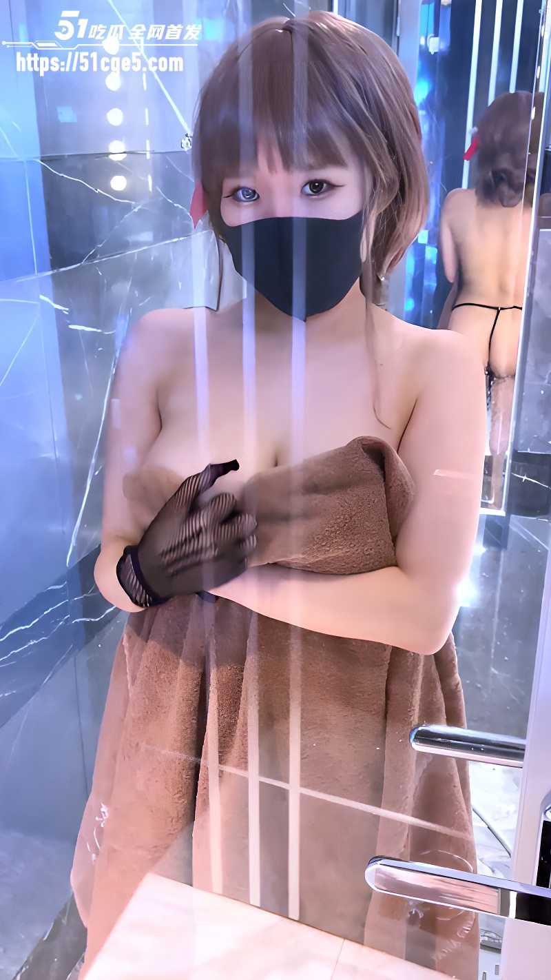二次元福利姬 neko 性爱视频 cos猫娘被主人爆操蜜穴 精液射满蕾丝巨乳！