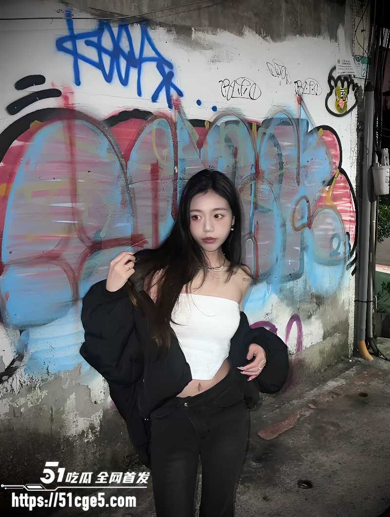 中山大学大二学姐 若瑶 与前任自拍流出 高颜值美女露脸自慰 被操时害羞躲镜头