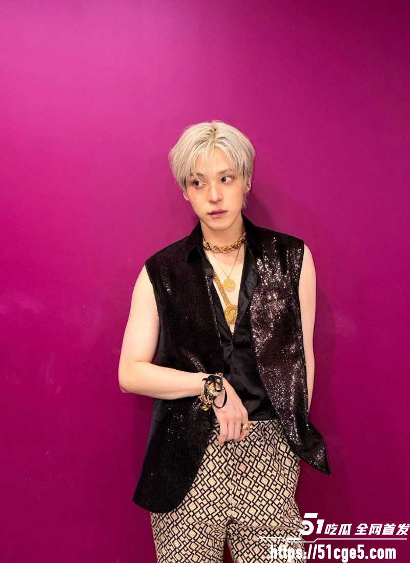 韩国ATEEZ成员尹浩被前女友长文控诉 3