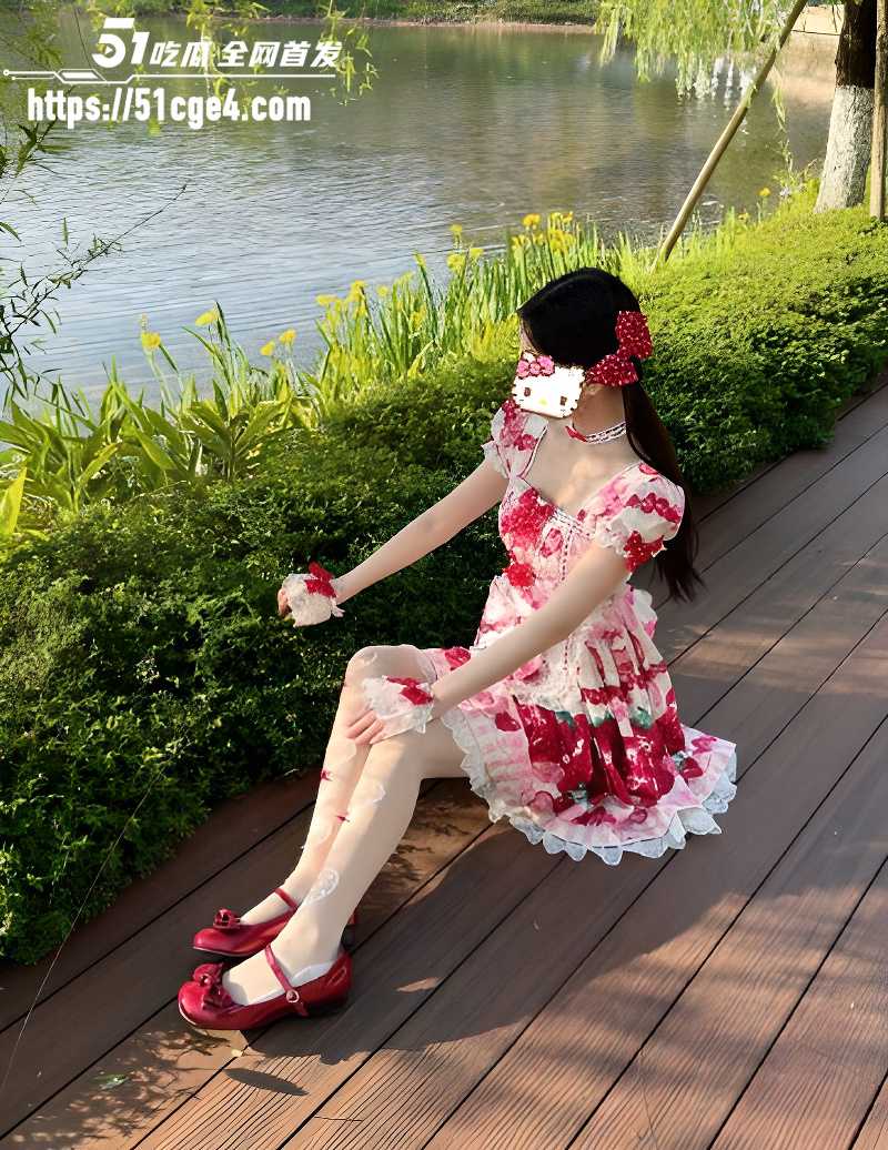 反差萝莉网黄 小妍 约炮处男胖哥 酒店体验顶级魅魔 多姿势打桩到鞋子被操飞！