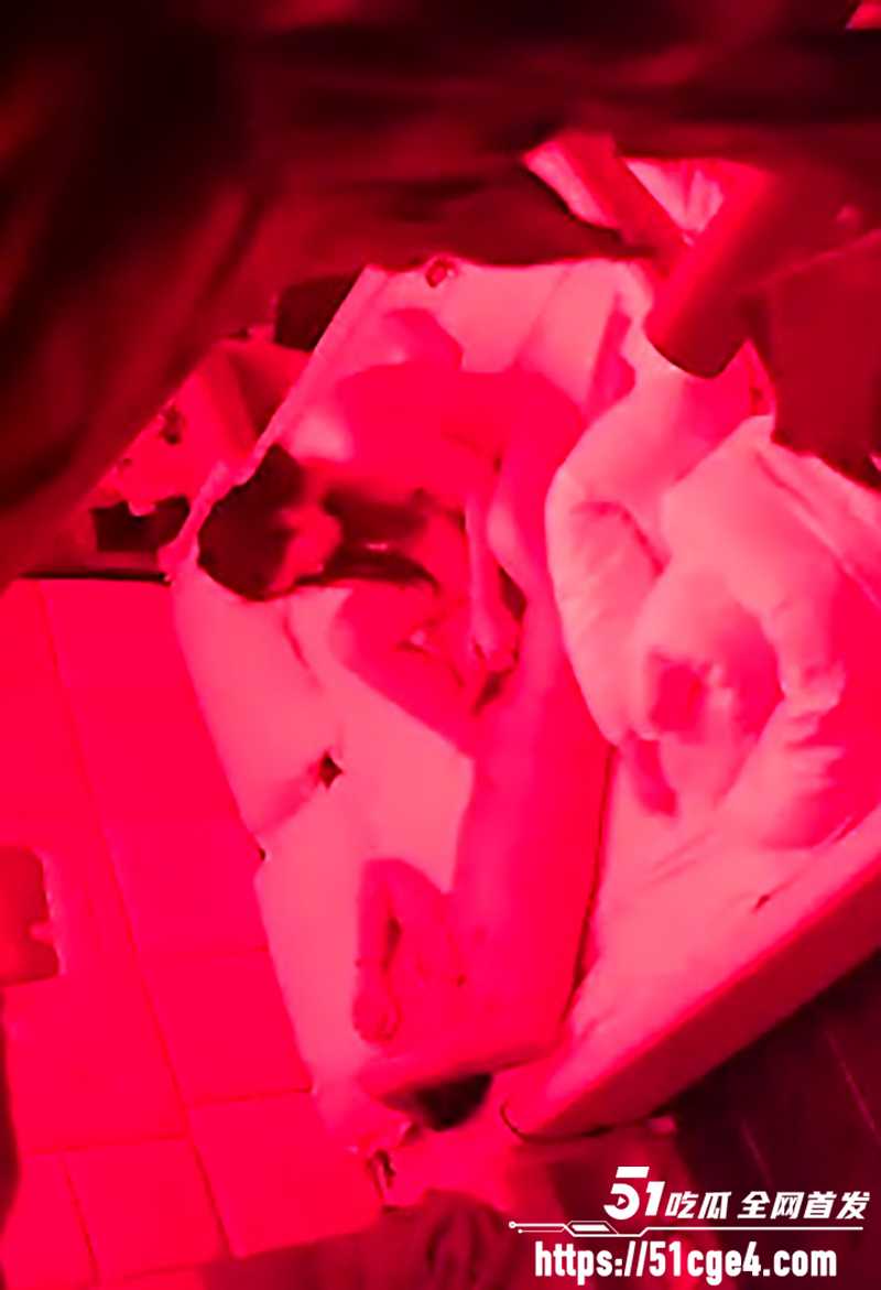 短剧男神成乔斯被曝沦为带资女主禁脔23拷贝