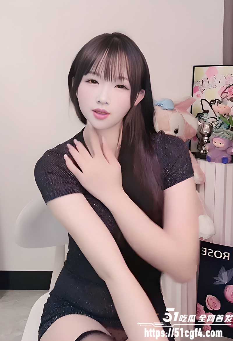 抖音主播福利甜美颜值女神小企娥露脸定制私拍福利2拷贝