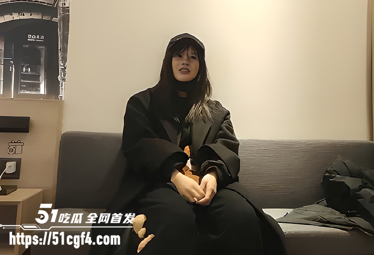 探花偷拍成都高端尤物 五官精致美乳笔挺 花式体位爆操 更有指奸惊喜福利