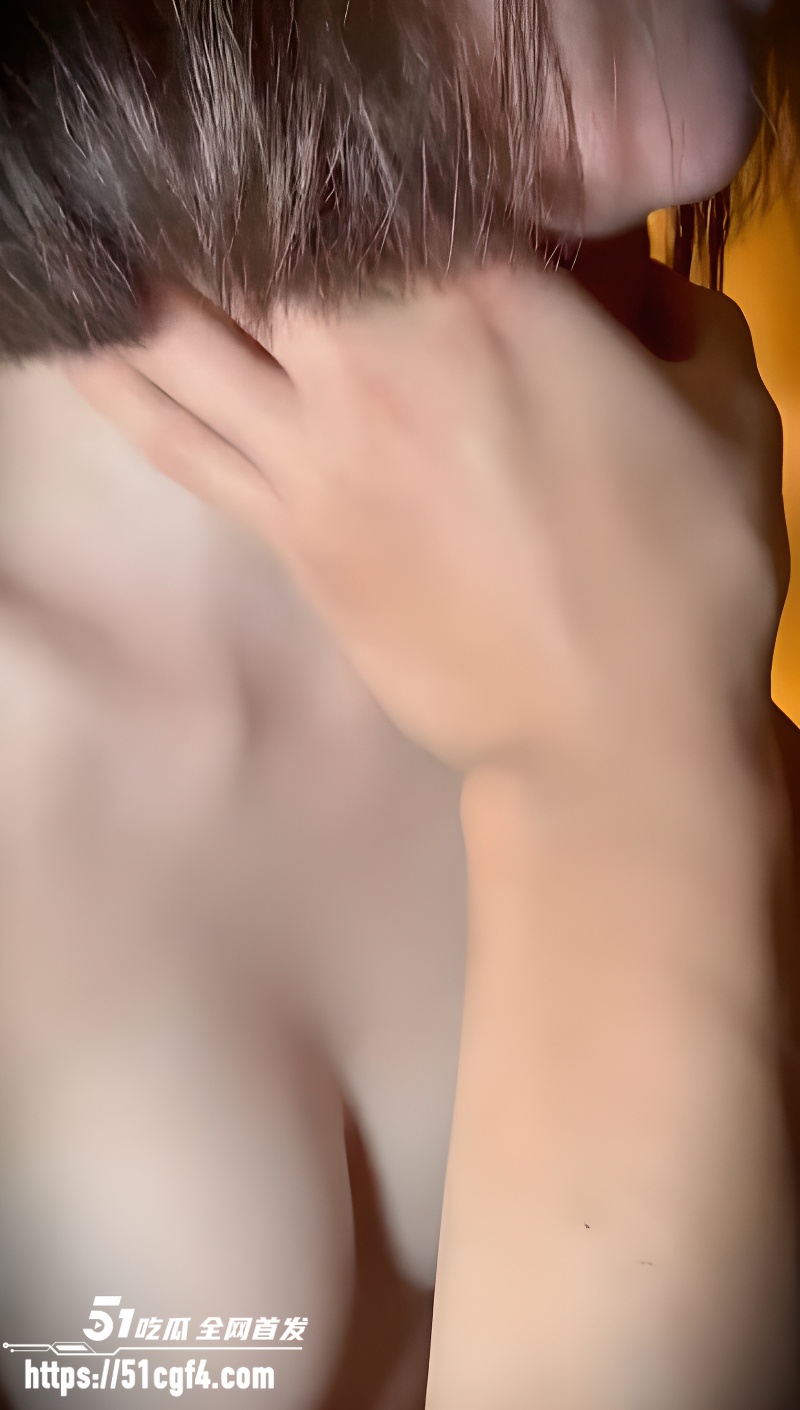 台湾美乳模特 张梓 4