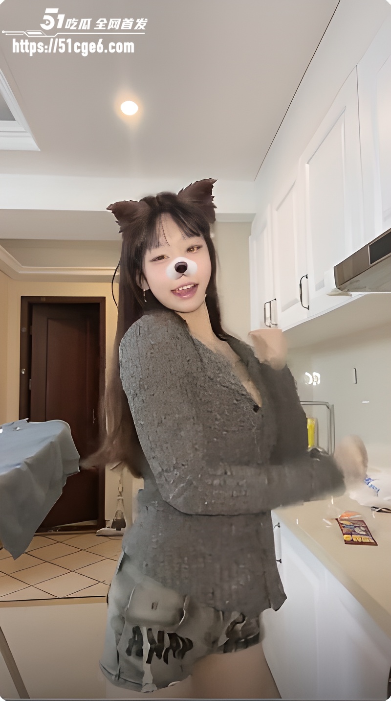 抖音网红 小姜姜 自慰视频流出 精神小妹叛逆纹身粉嫩奶粉穴诱惑十足