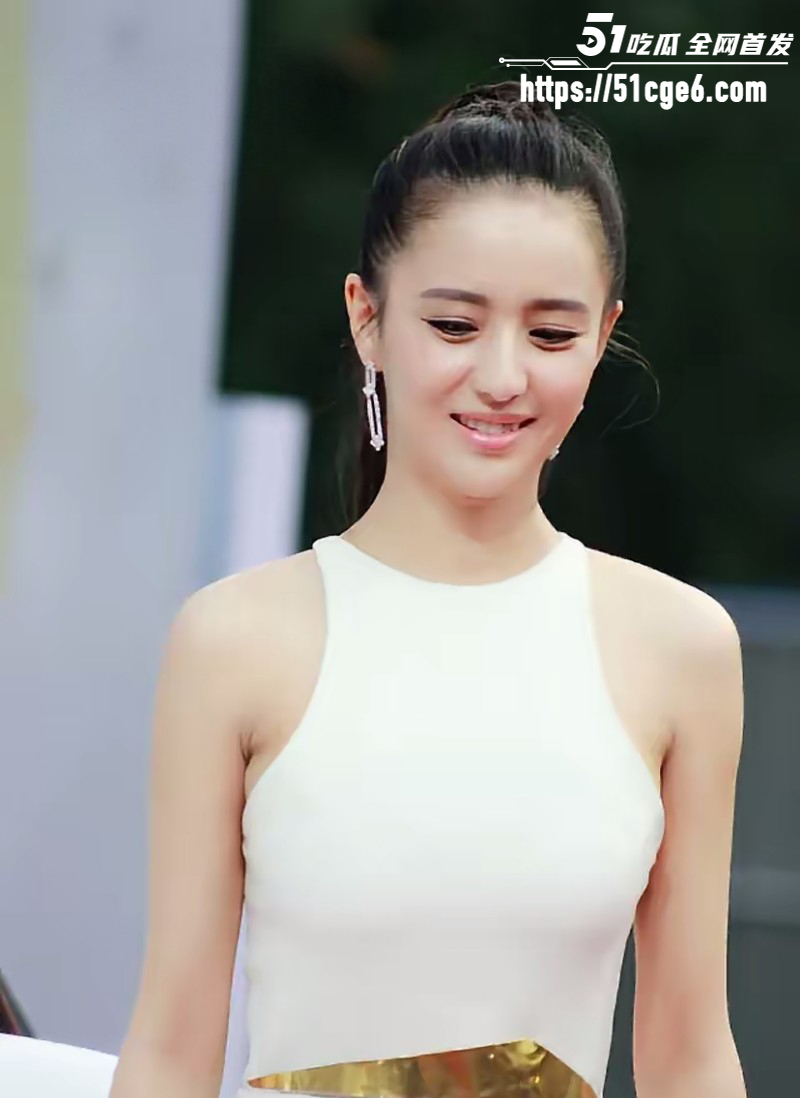 佟丽娅再婚绯闻爆火02