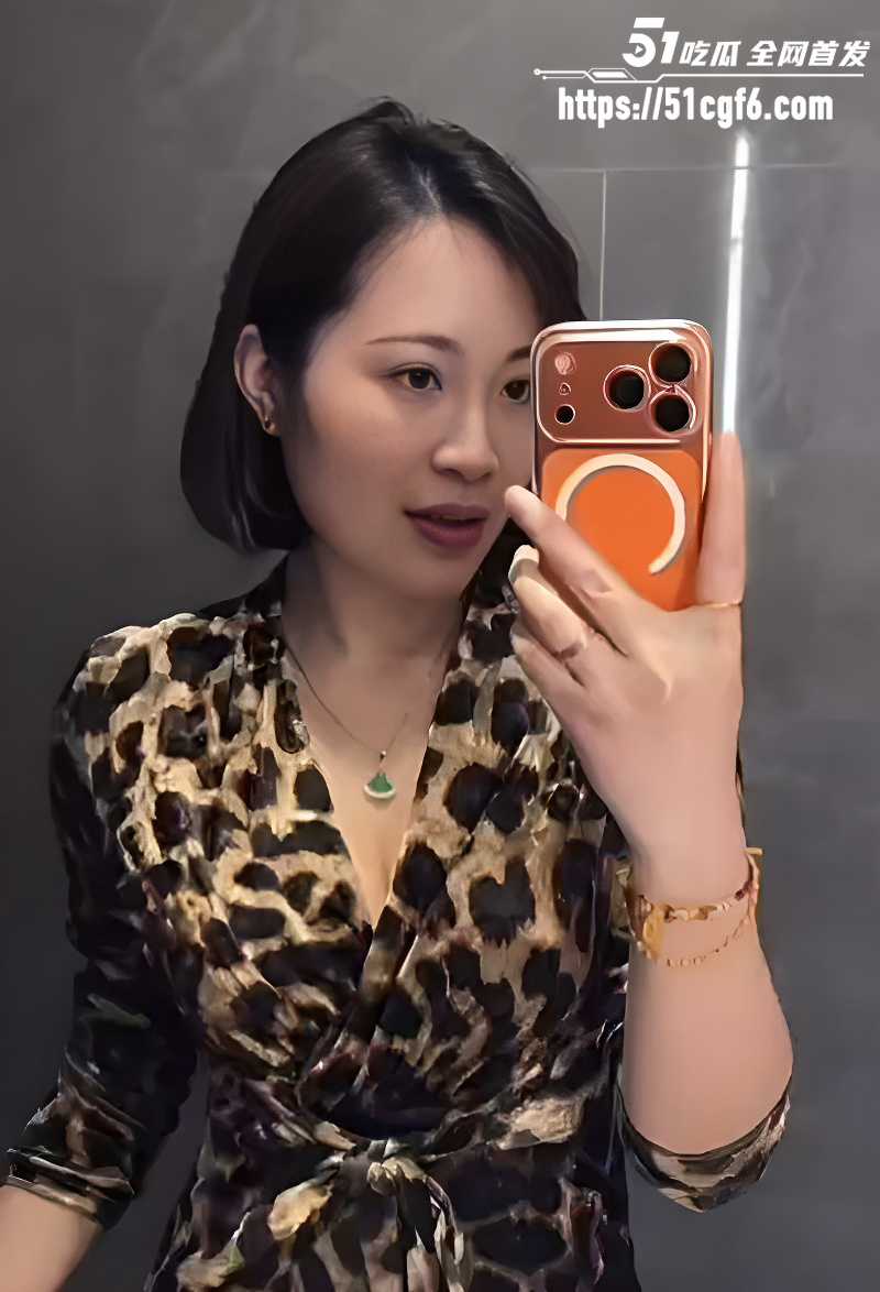 极品网红少妇我还是那日落露脸自慰 3