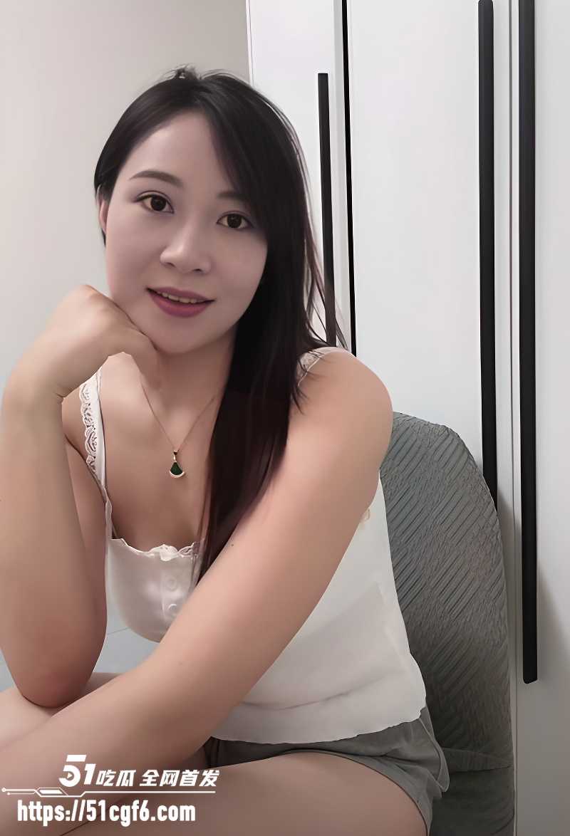 极品网红少妇我还是那日落露脸自慰 7