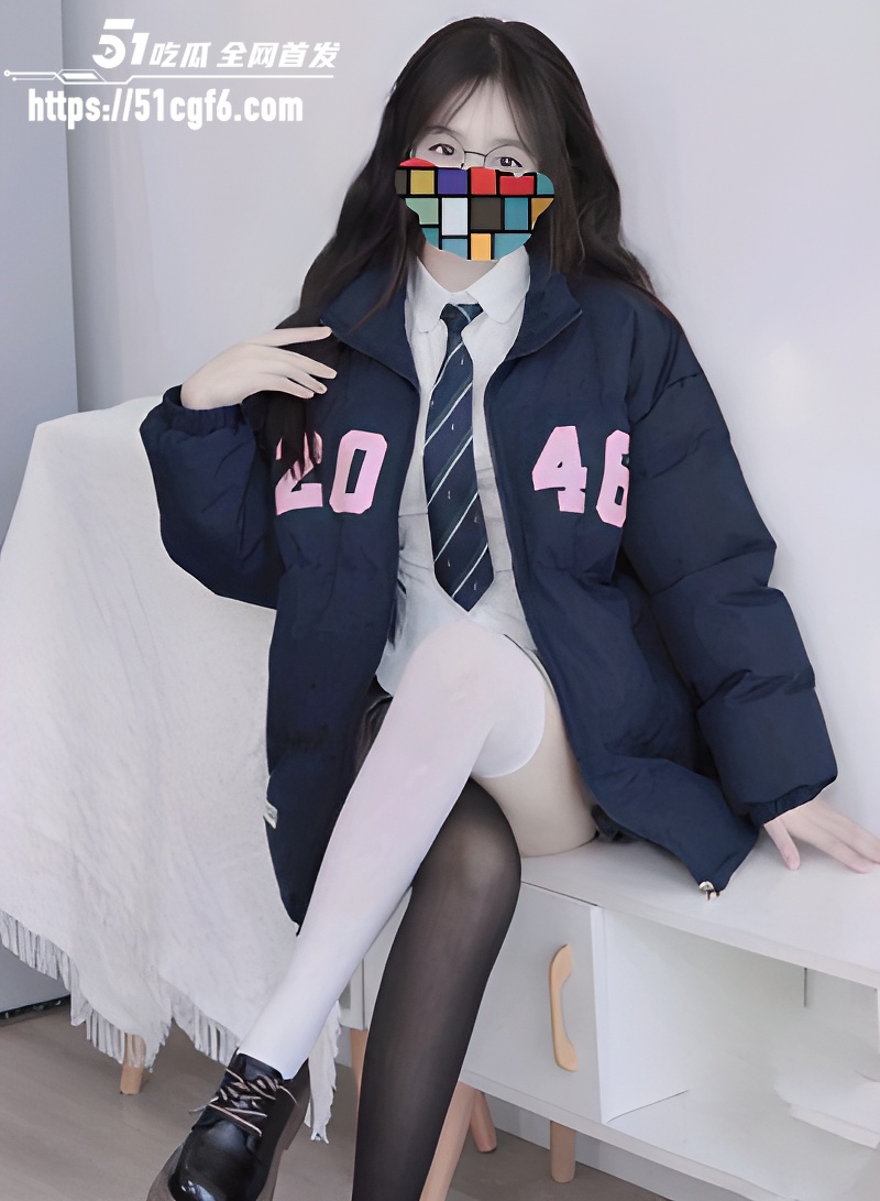 海角乱伦大神 养育十九年的女儿 这一刻终于修成正果 这是我和女儿之间的秘密