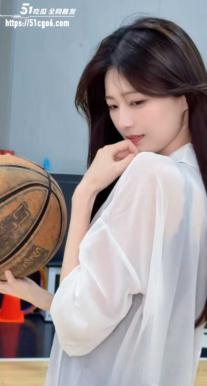 抖音网红怡宝被金主包养视频流出06
