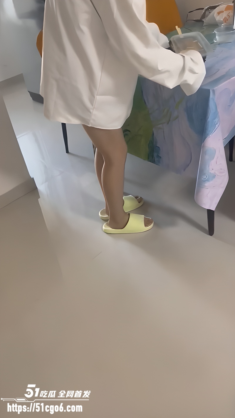 海角大神我的乱伦生活 2