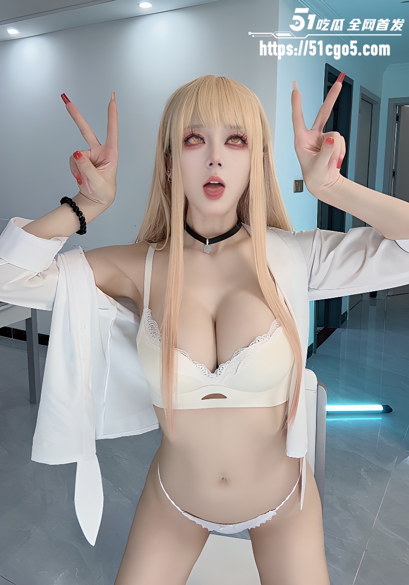 二次元辣妹 九言 COS喜多川海梦 长腿御姐性感写真 巨乳肥臀扭动诱惑