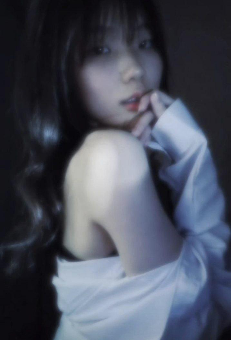 马来西亚反差小姐姐嘉欣露脸脱衣洗澡自慰3