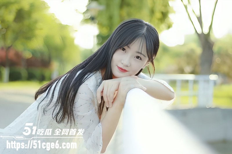 湖北孝感人妻 王雯静 约炮视频曝光 近距离欣赏肥臀骑乘榨精过程！