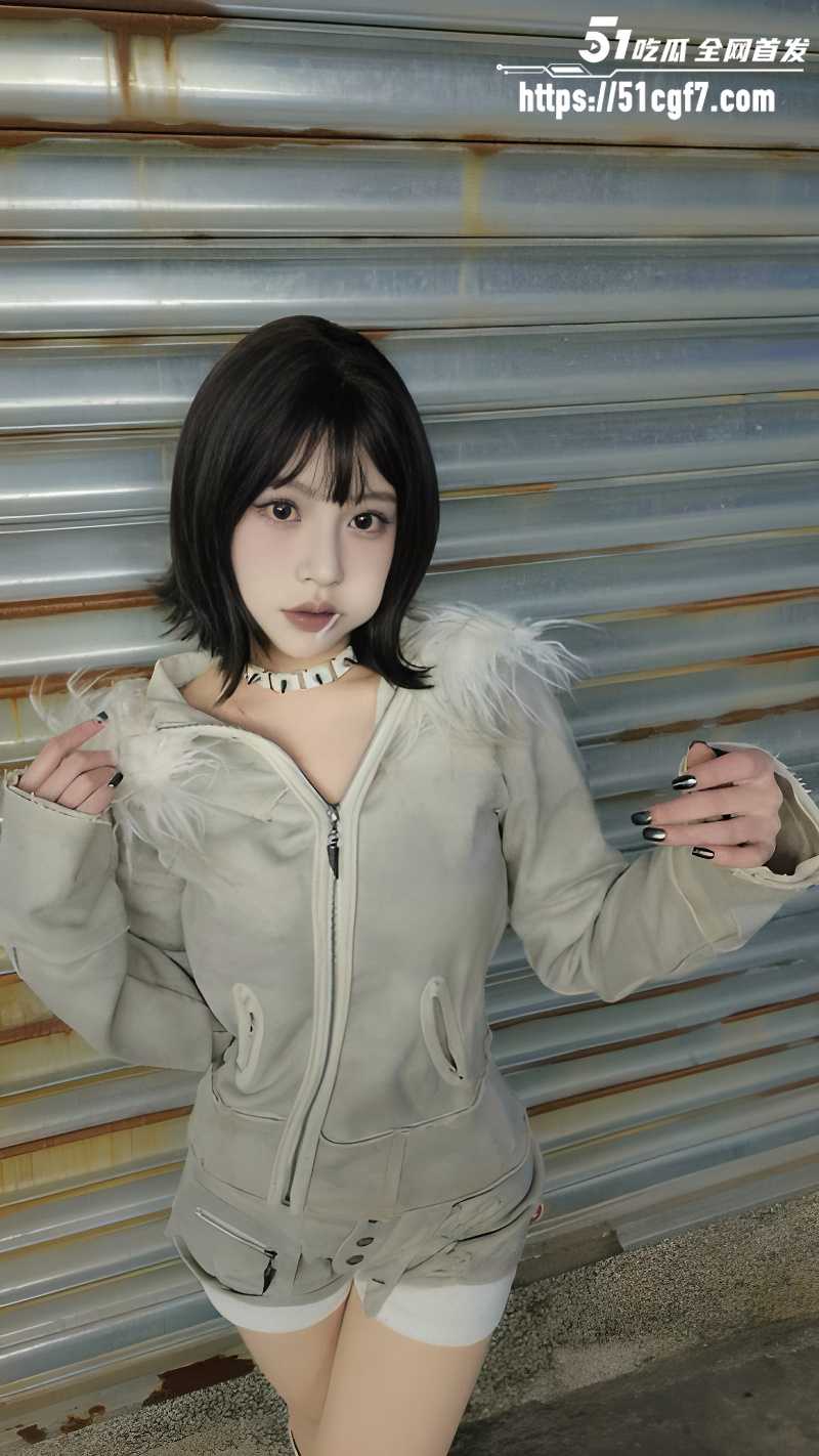 舌钉唇钉精神小妹最新私生活曝光 3