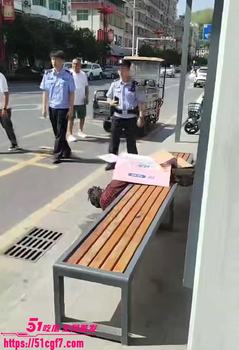 汉阴龙岗阁老太太被强奸事件 6 拷贝