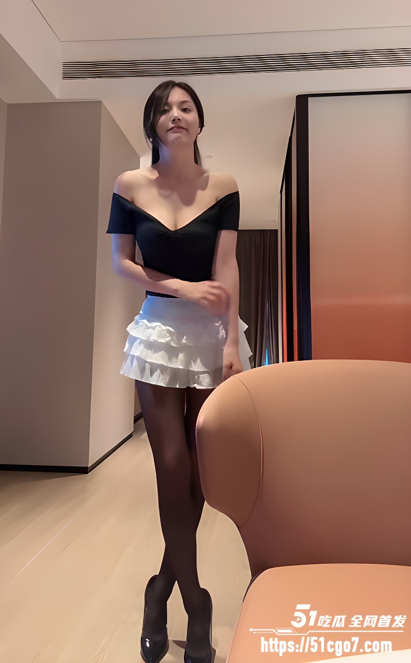 抖音高颜值御姐 Jenny 5