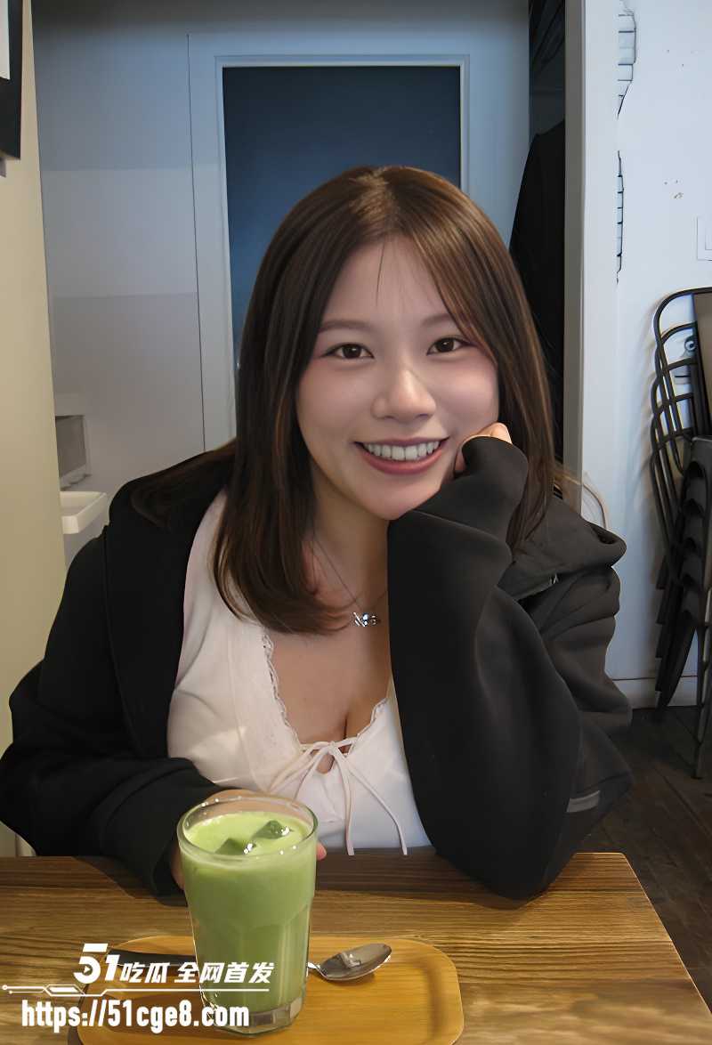 极品高颜值巨乳反差婊少妇陈淑惠性爱自拍流出2
