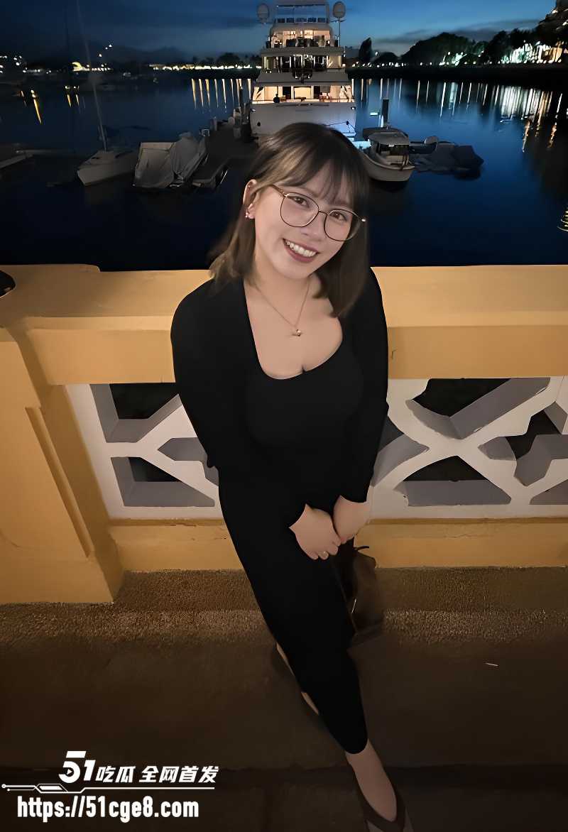 极品高颜值巨乳反差婊少妇陈淑惠性爱自拍流出3