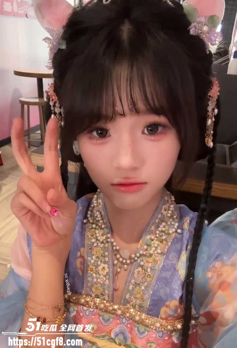 可爱尤物小仪调教合集 4 拷贝