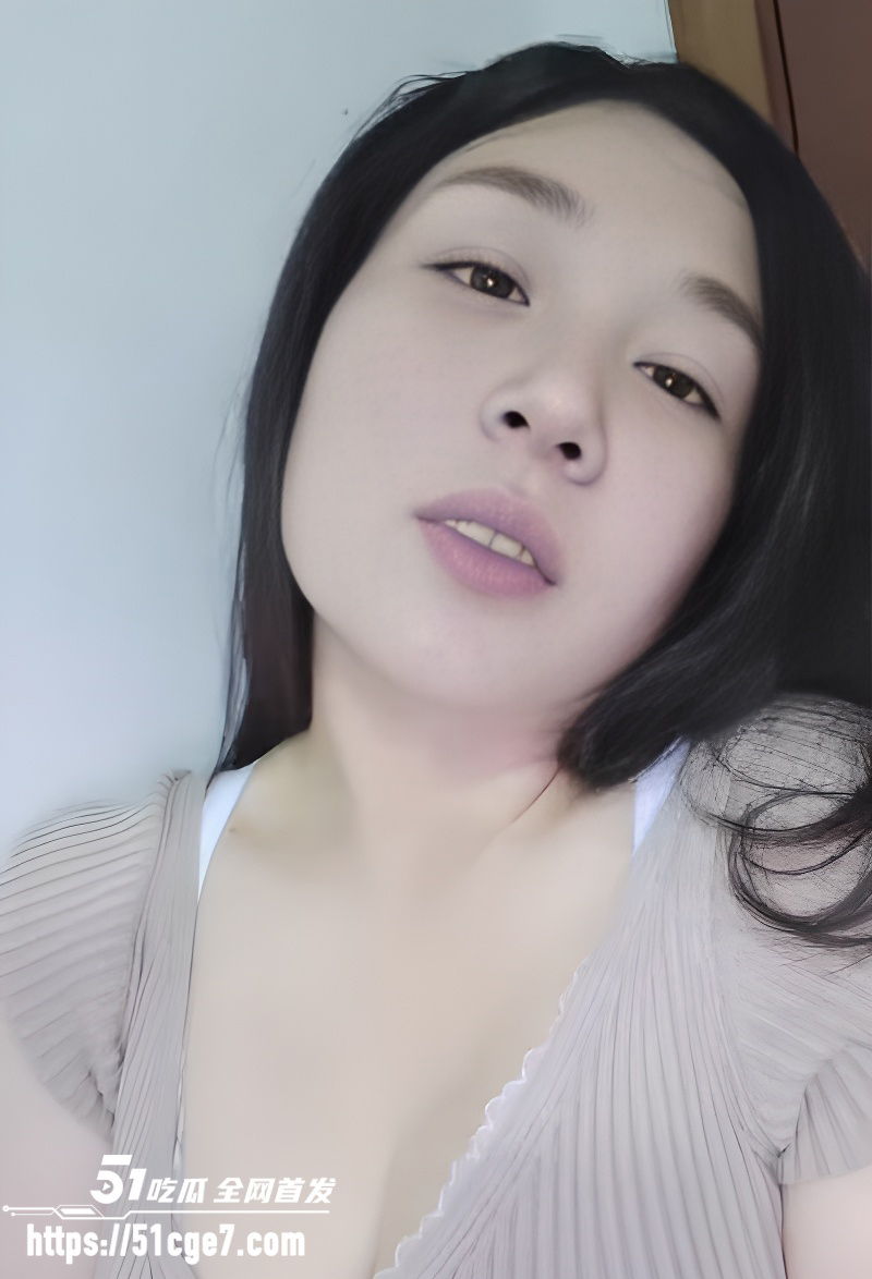 北京朝阳区来广营地区办事处牟维娜线上相亲发骚记录曝光6