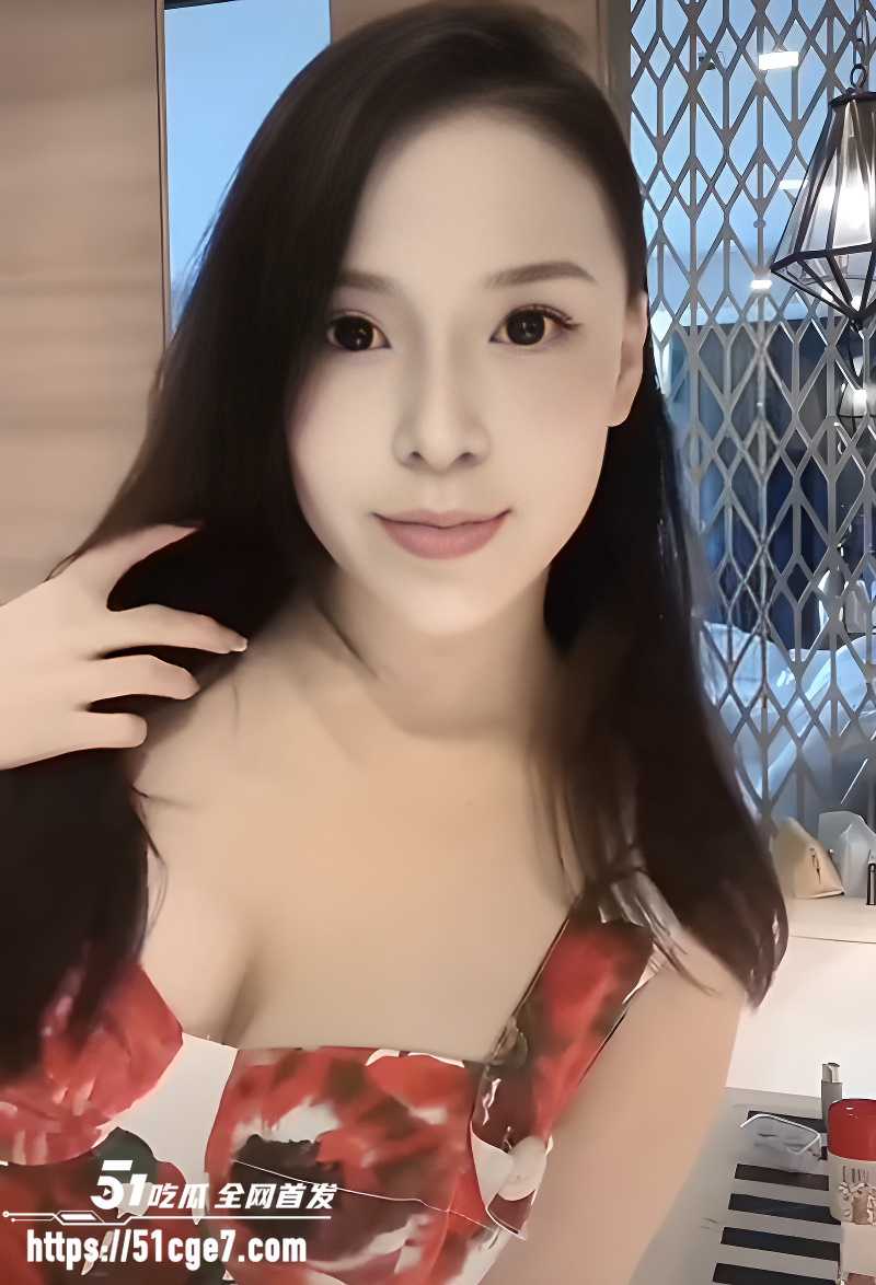 快手抖音各大女神闪现漏点合集 9