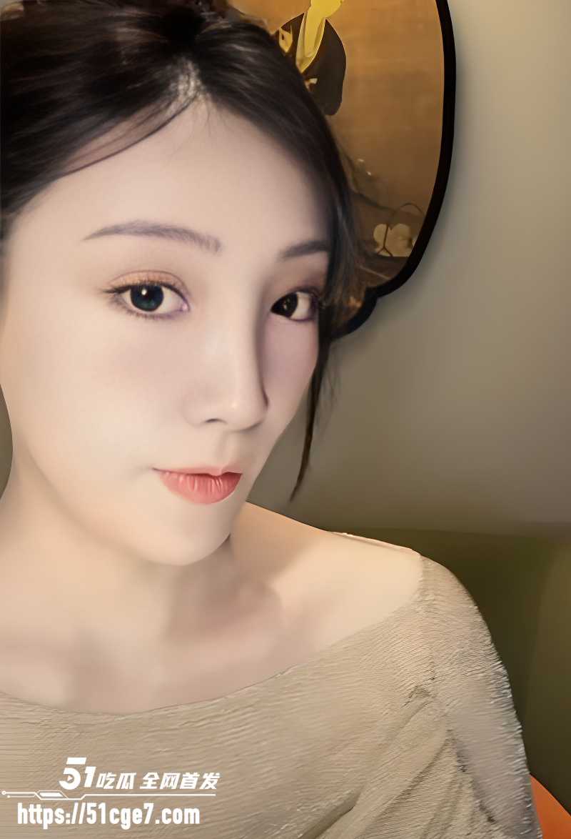 央视前主持人马卉 真空直播 6