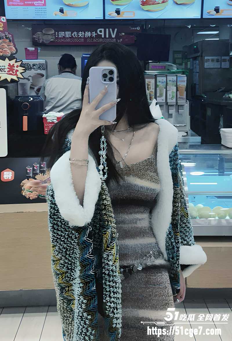 性感模特情侣泄密 外冷内骚肉臀高拱 狂迎猛插浪叫销魂 颠鸾倒凤极致反差