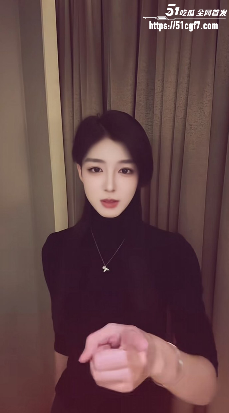 台球女神王思诺3P视频04
