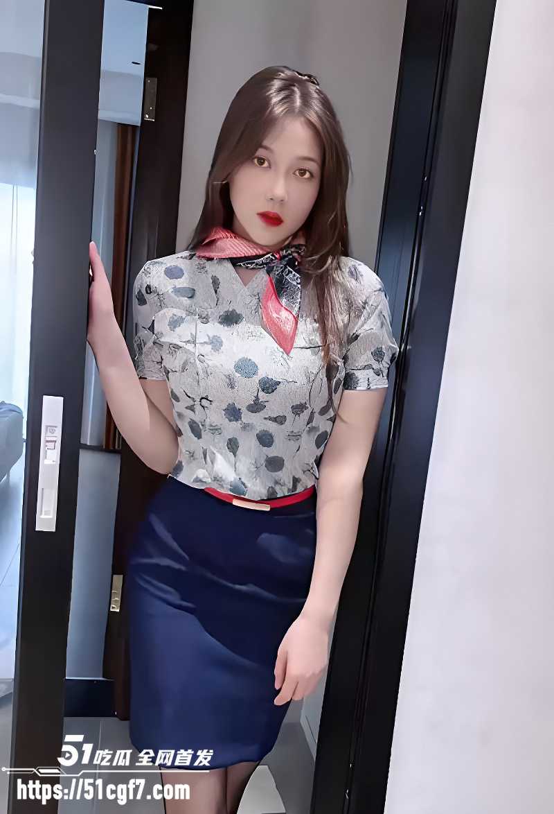 抖音网红可可西制服诱惑 5 拷贝
