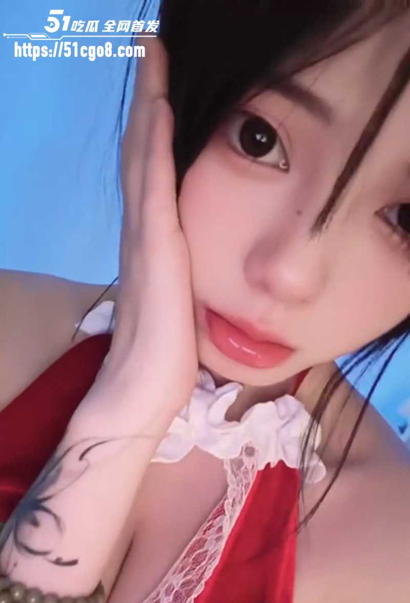 杭州19岁童颜巨乳嫩妹乔荞性爱视频流出 4 拷贝