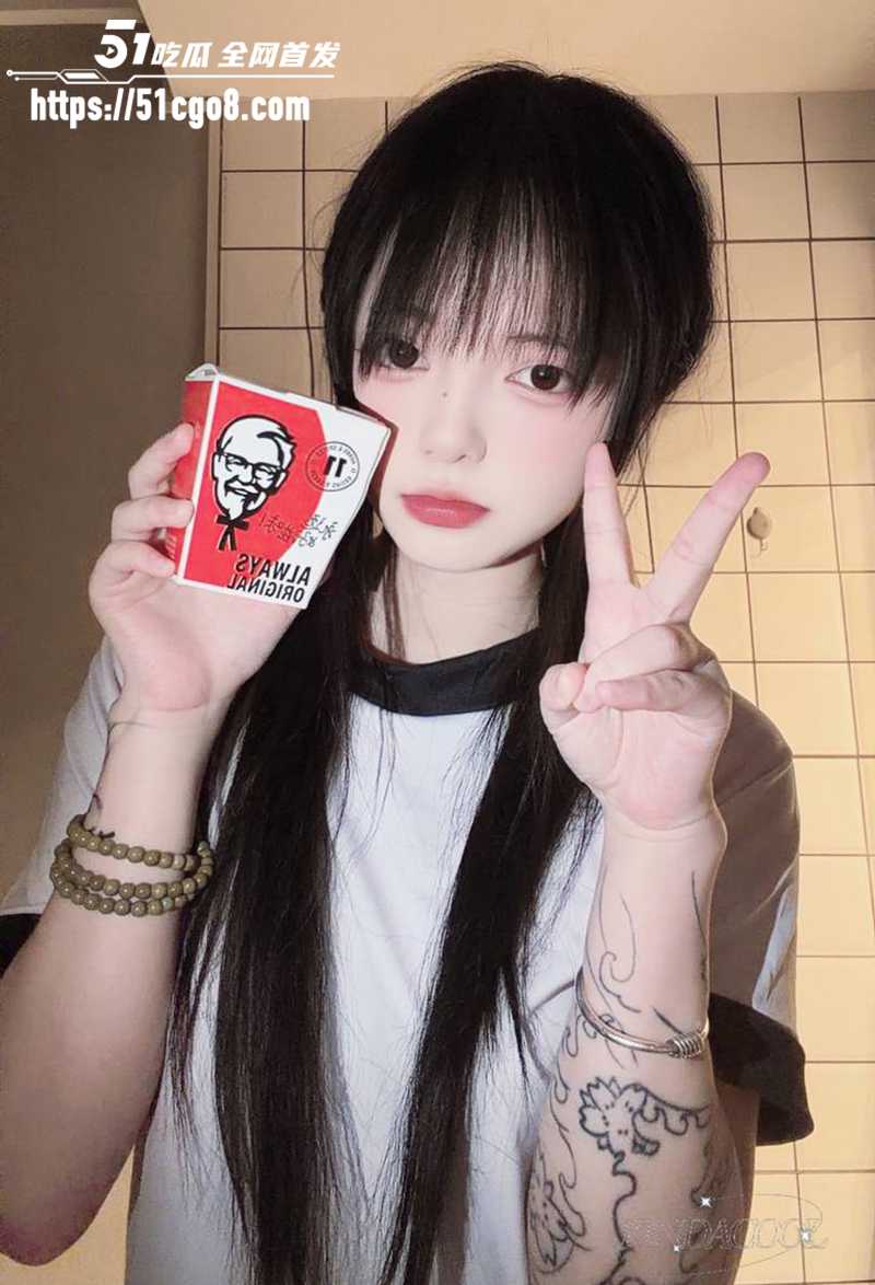 杭州19岁童颜巨乳嫩妹乔荞性爱视频流出 3 拷贝