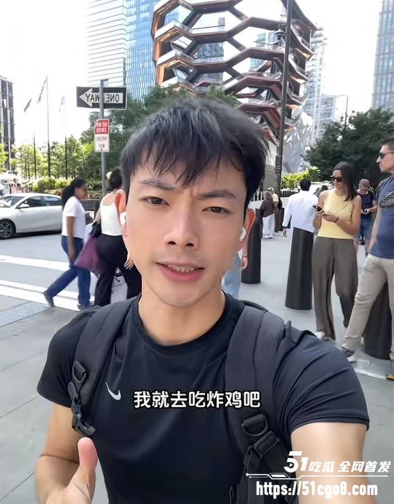 抖音网红渡柏溪被曝外网拍Gay片04