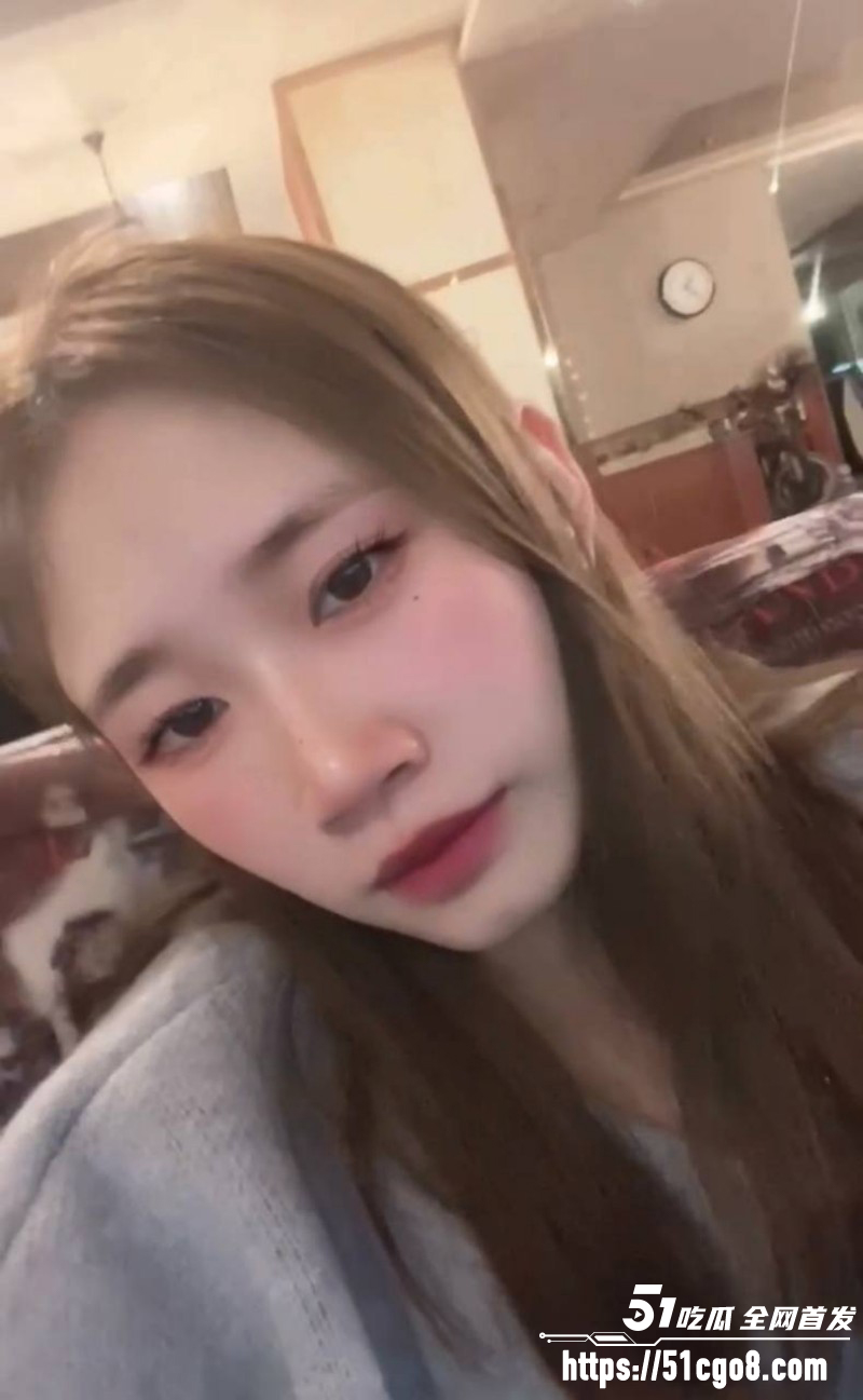 抖音男网红雨梦被曝聊骚操女粉011