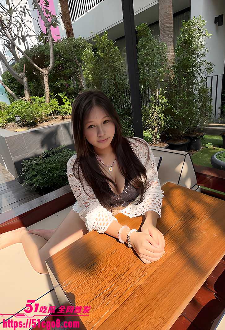 极品高颜值微胖巨乳反差婊童怡玺自拍视频流出 3 拷贝