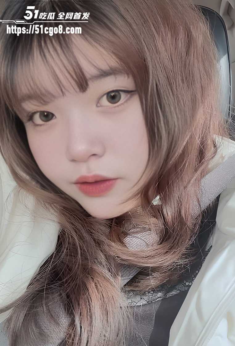台湾元智大学学妹 芷晴 情侣私拍 奶大臀翘卖力吸屌 顶臀摇穴疯狂骑乘