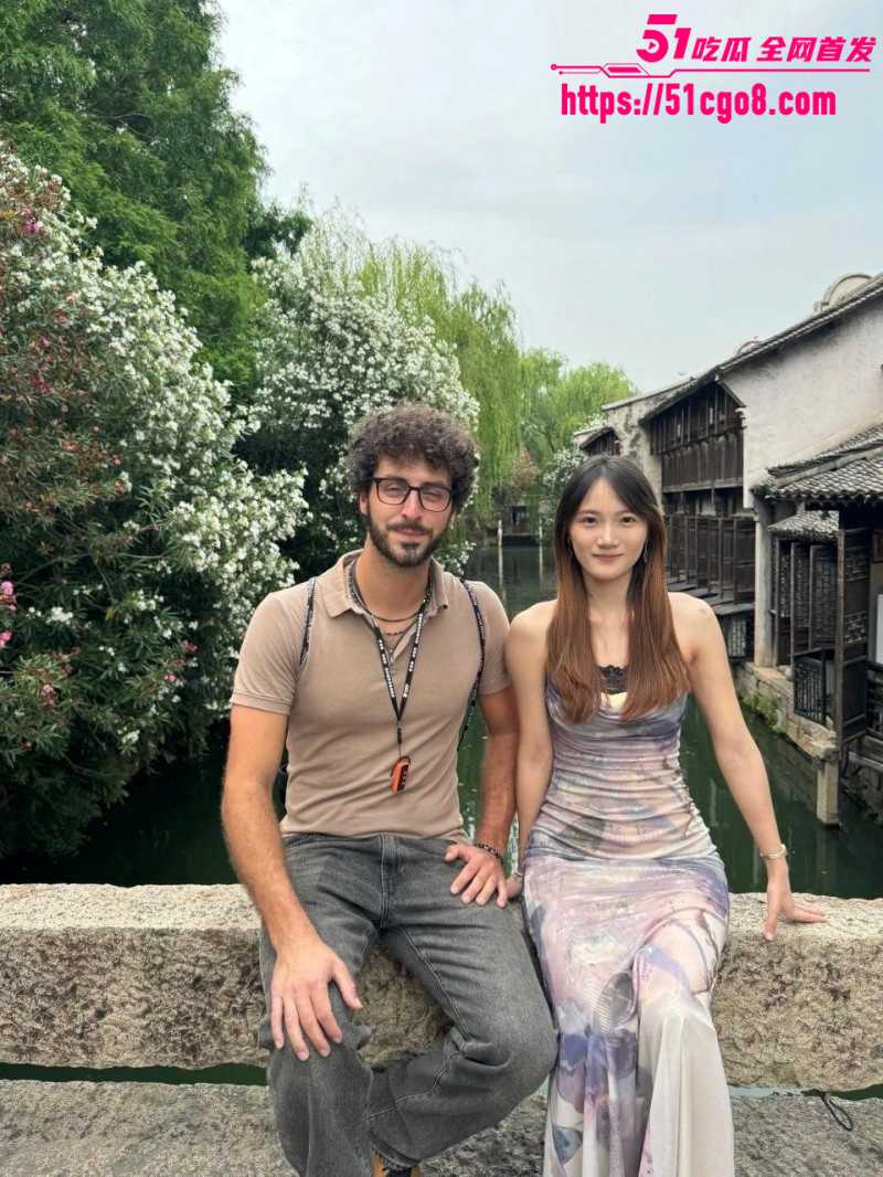 福建抖音博主芈半甜约炮老外07