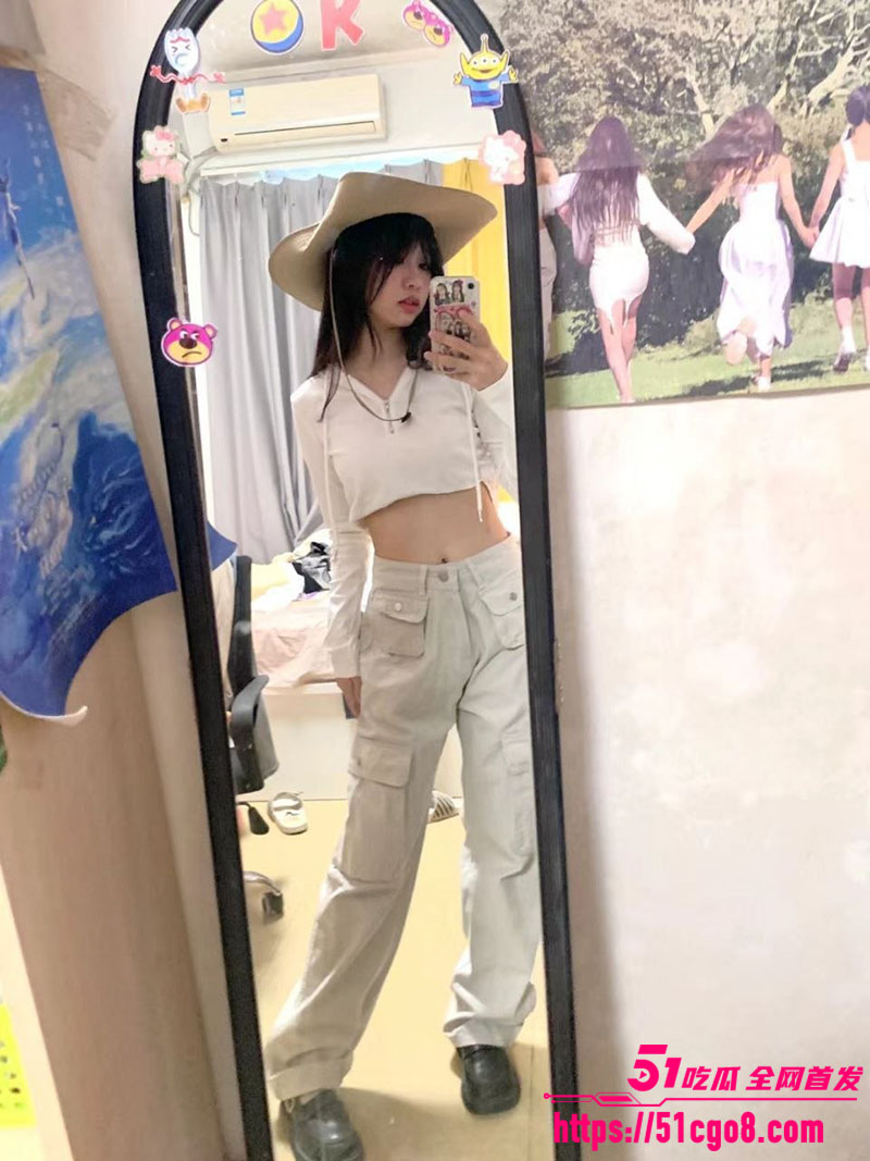 湖南理工大学 林瑶 卖身赚钱 白内裤扯开后入狂操 暴力打桩到腿软求饶！