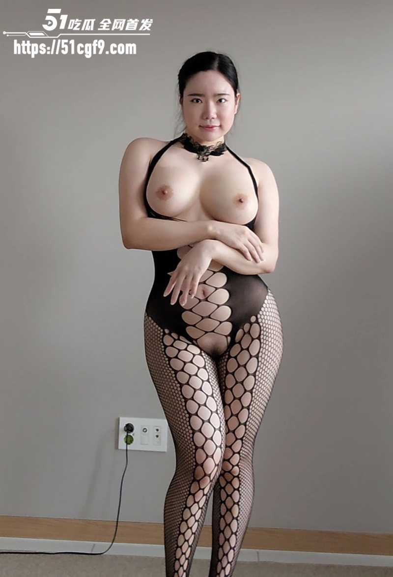 韩国极品巨乳肥臀网红Realassbunny自慰视频流出 5 拷贝