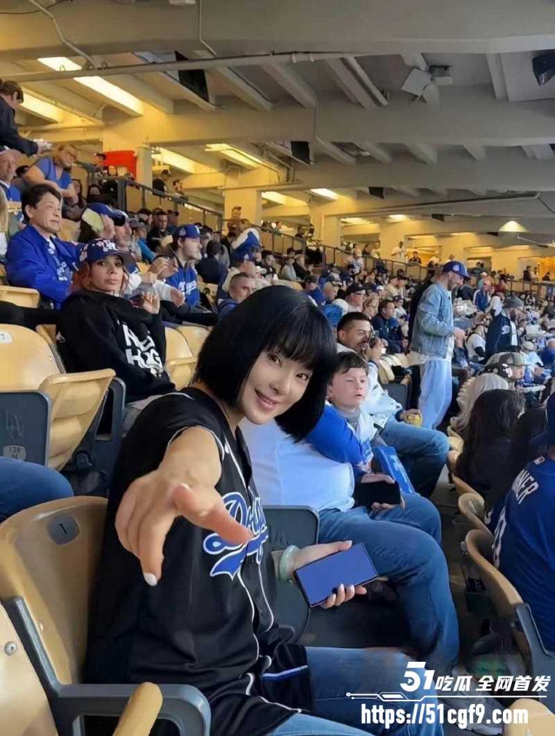 内娱女歌星陈红与前夫李军出轨丑闻03