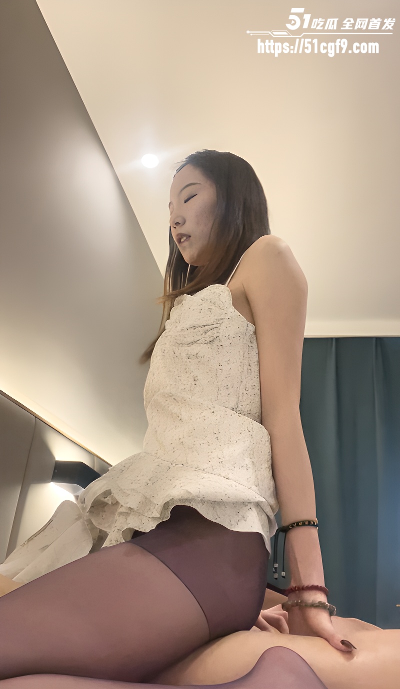 大学生宾馆约炮3