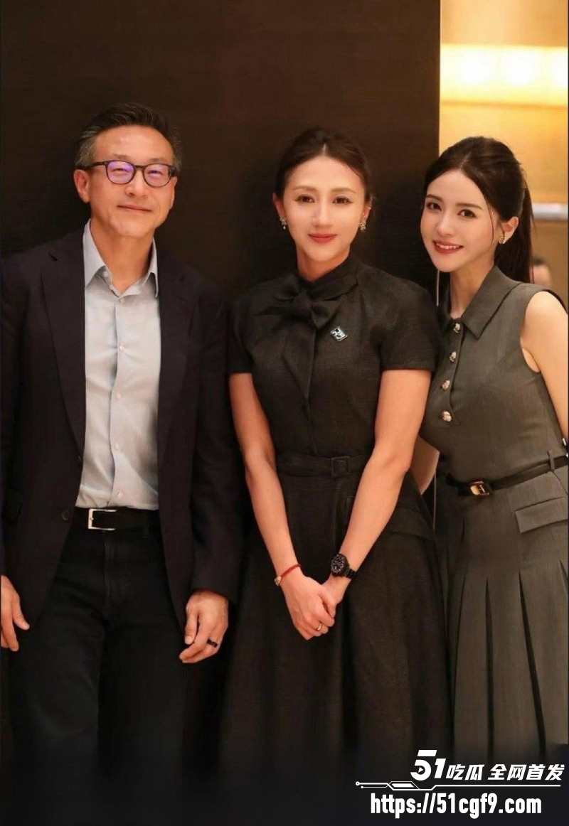 蔡崇信离婚后曝出新欢015