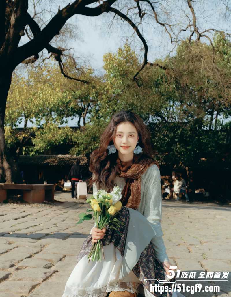 蒋龙曝出新恋情女主身份成谜014