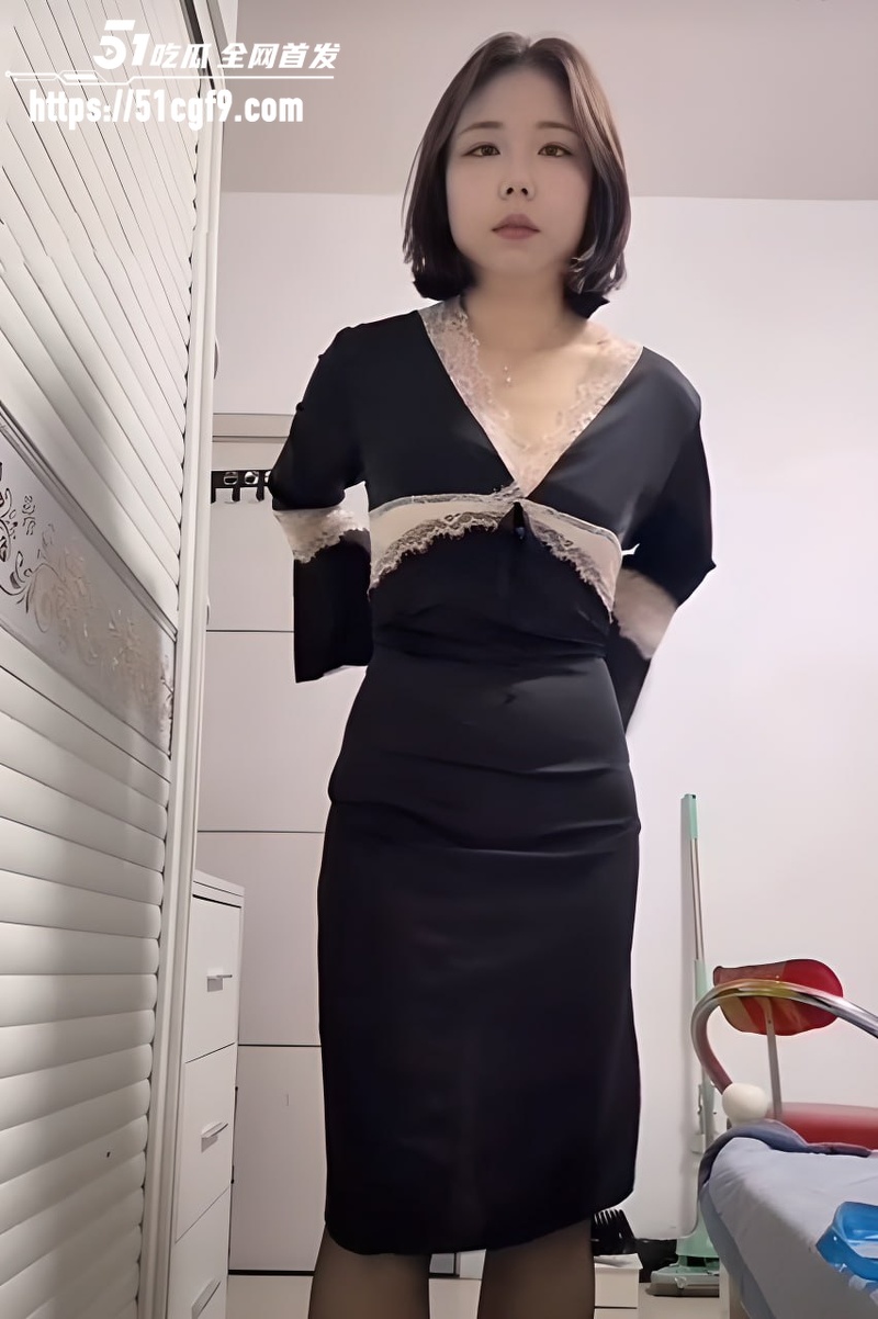 抖音女主播 闪现漏点合集 各种网红极限擦边大胆露奶 为了流量脸都要了！